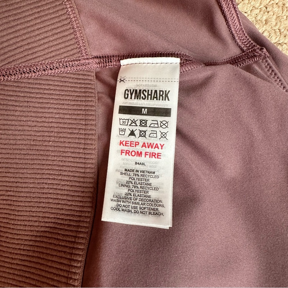 Gymshark Sports Bra - Picture 4 of 5